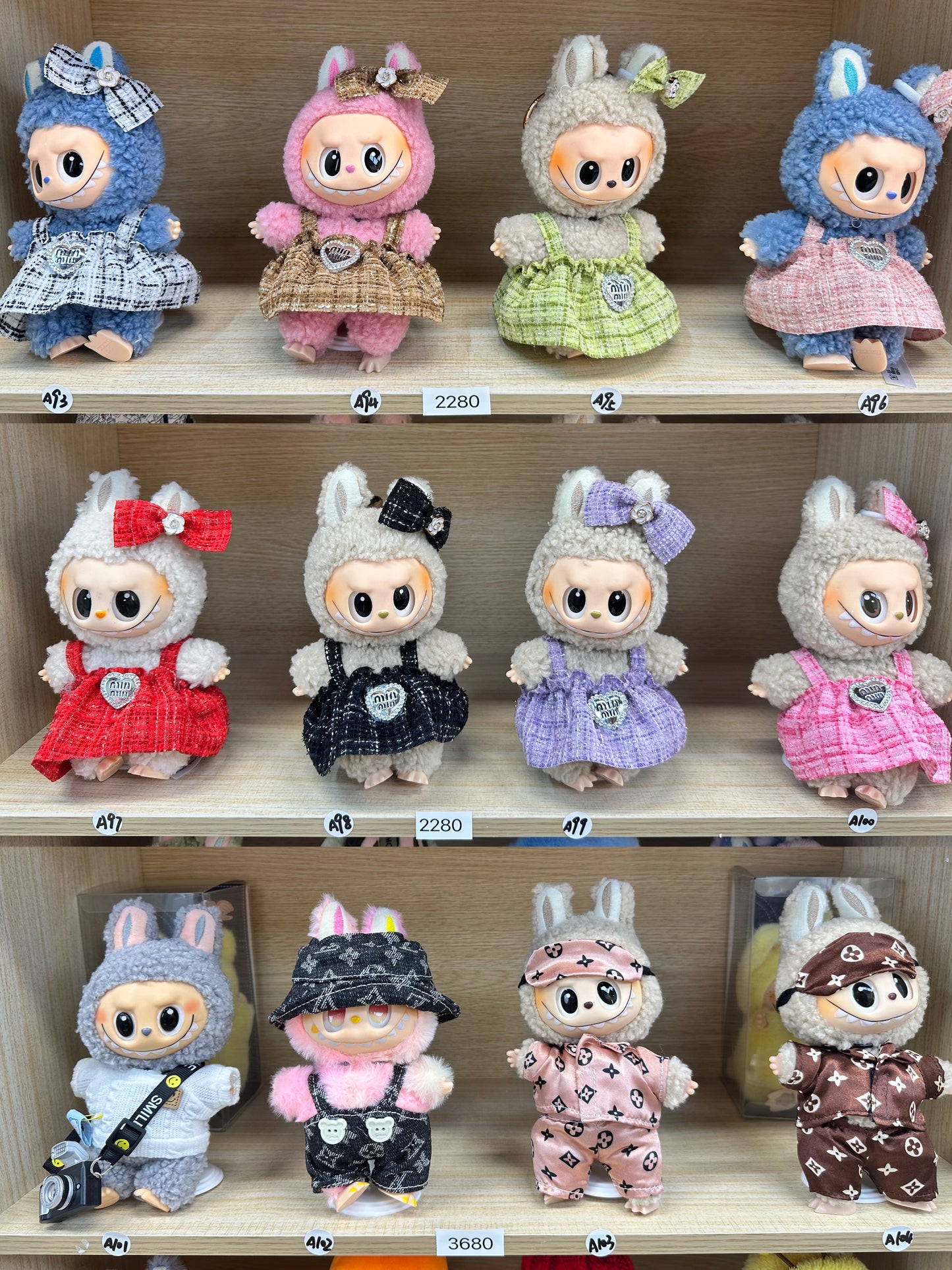 ブブショップで1000円を前払いすると、自分の専用カゴがもらえます。（ニックネームを記入してください）
